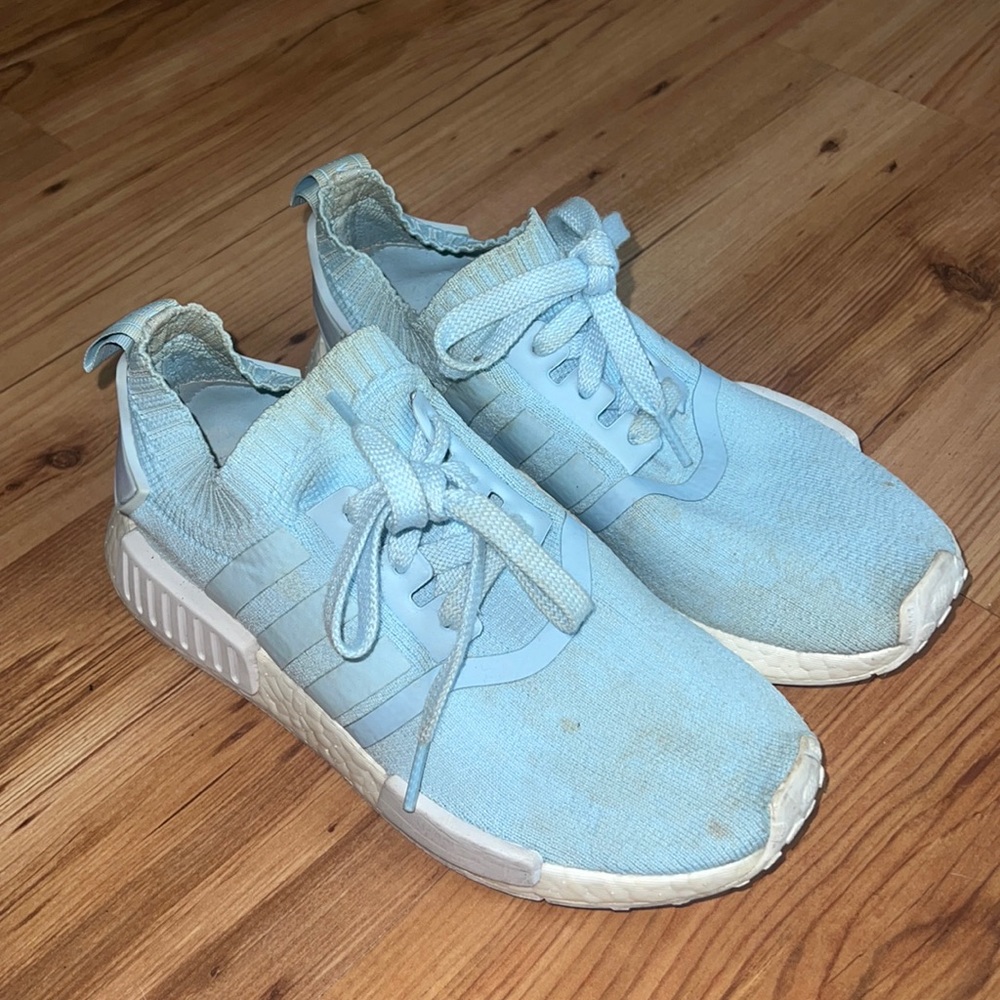 Adidas Sneakers